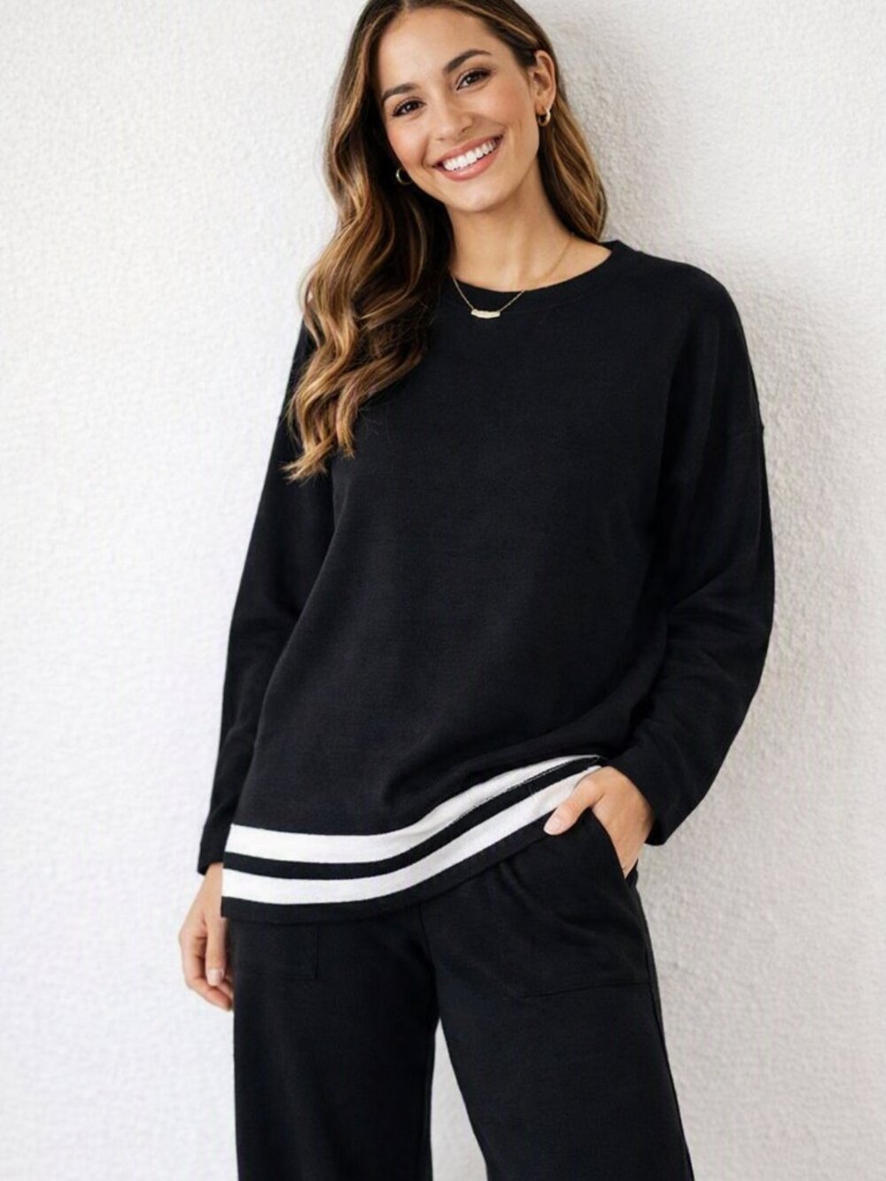Black Knit Lounge Set – Relaxed Sweater & Pants with White Trim NWT Large